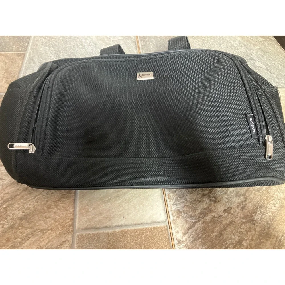 Travelpro WalkAbout 2 Black Ballistic Nylon Carry On Tote Bag Shoulder Strap